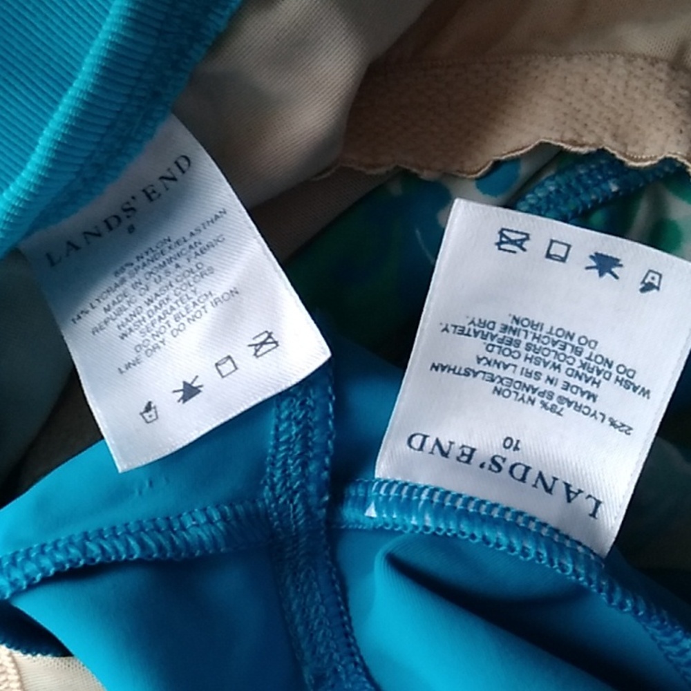 Land's End swimsuit - Picture 3 of 5
